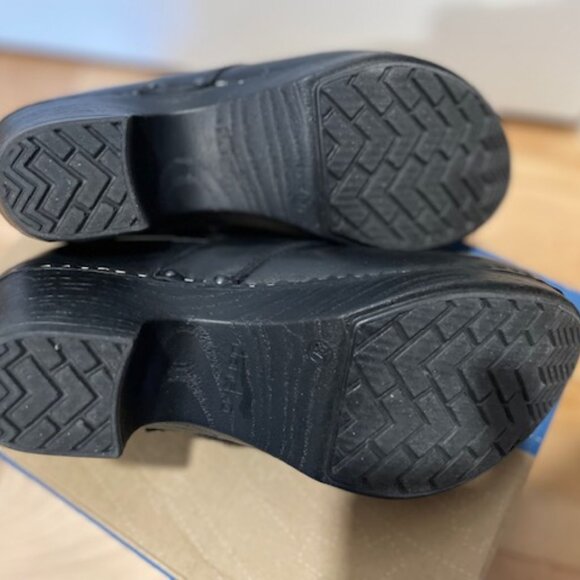 Dansko Prima Veg Women's Size 37 Black Leather Clog 1100020200 - Picture 4 of 5